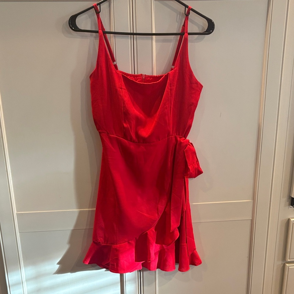 Elegant Red Sleeveless Mini Dress